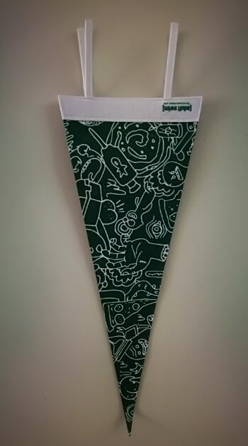 Felt Pennant-006